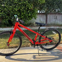 Cannondale 24’ Kids Bike (barely used)
