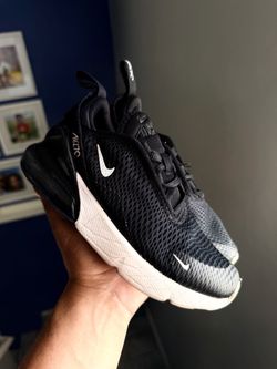 12C Nike 270s