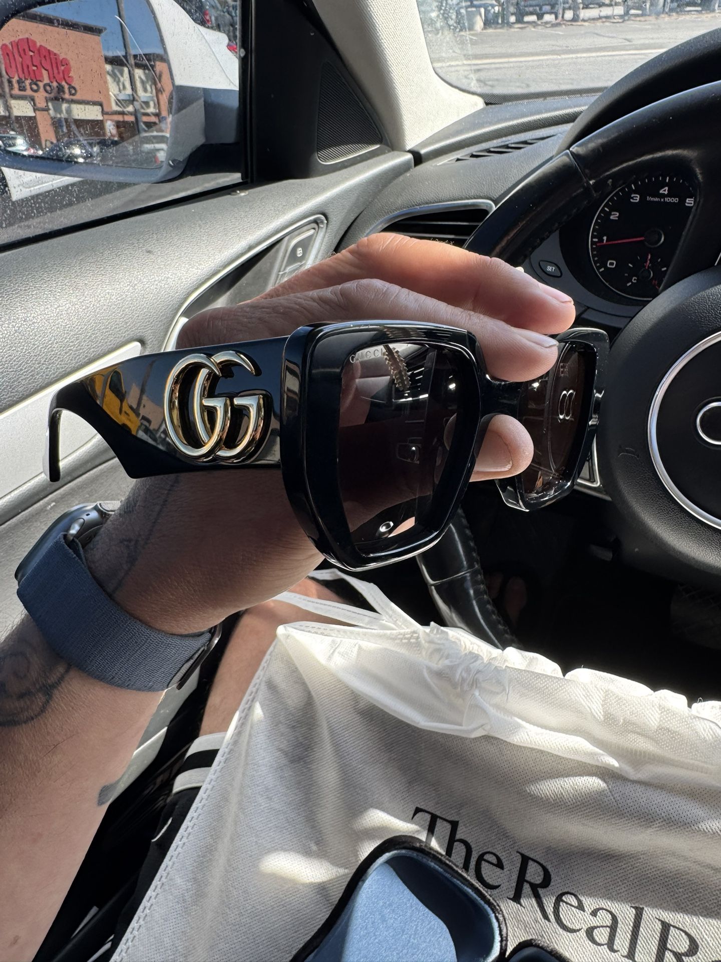 Gucci Oversized Frames