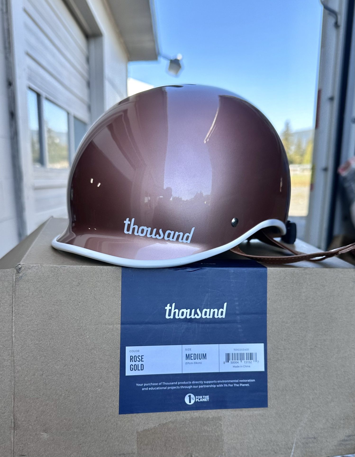 BRAND NEW Thousand helmet