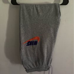 Nike sweatpants size XL