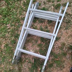 Flexible ladder.