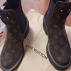 Women Designer Boots