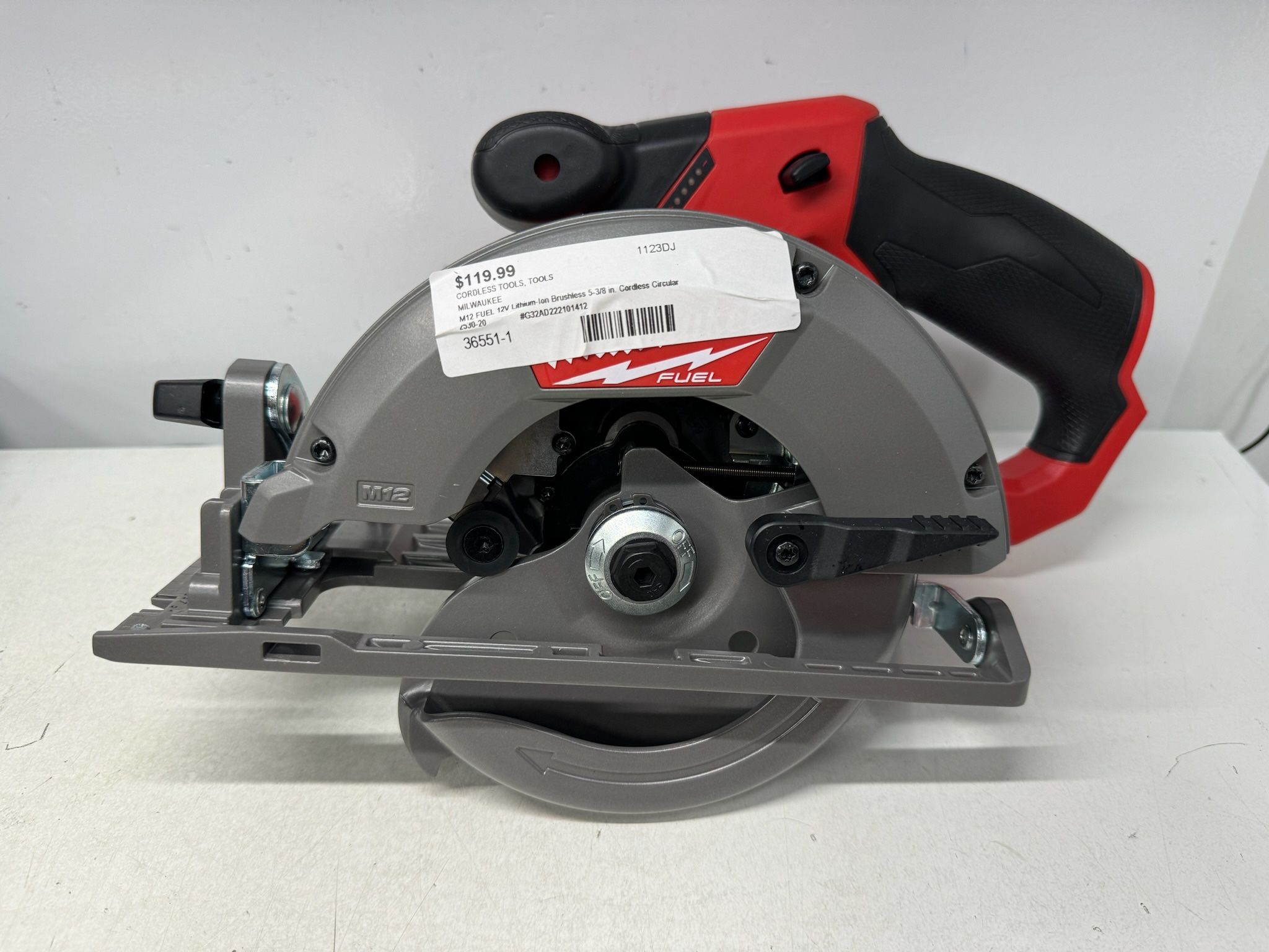 Milwaukee M12 FUEL 12V Lithium-Ion Brushless 5-3/8 in. Cordless Circular Saw (Tool-Only)