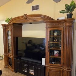 Wall Unit