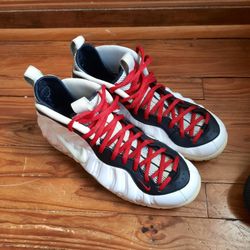Nike size 12FOAMPOSITES $100 