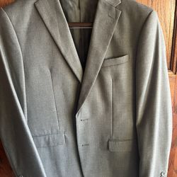 Men’s Suit 40R