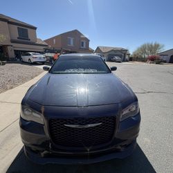 Chrysler 300S 