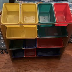 Toy organizer
