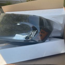 Ram 2500 Headlights Pair