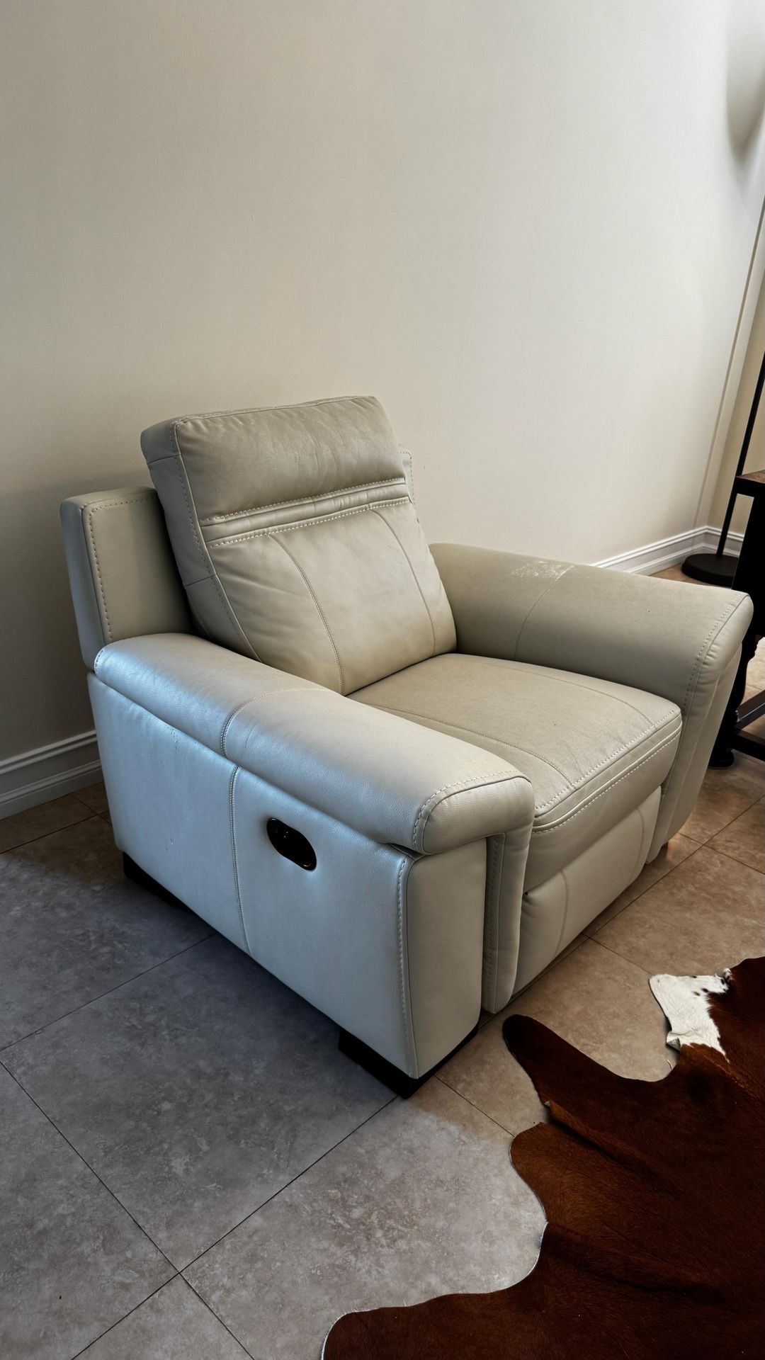 Leather Recliner Sofa 