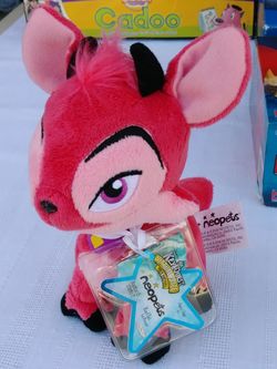 NEW Factory Sealed code Red Ixi Series 4 KeyQuest Virtual Neopets plush doll