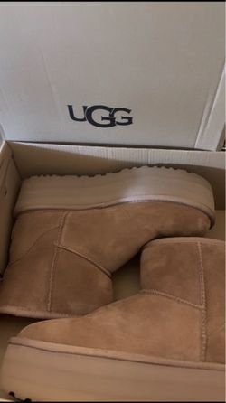 Uggs classic