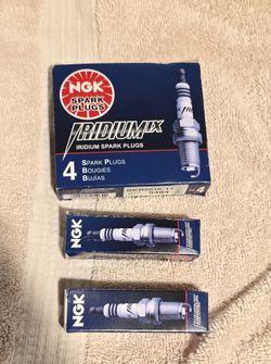 GENUINE OEM NGK Jridium IX Spark Plugs #5464 - Premium OEM Set BKR5EIX11 (6 - pcs)