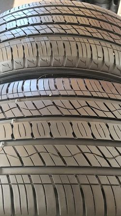 Kumho in great condition 2 tires 245 60 18 70% tread