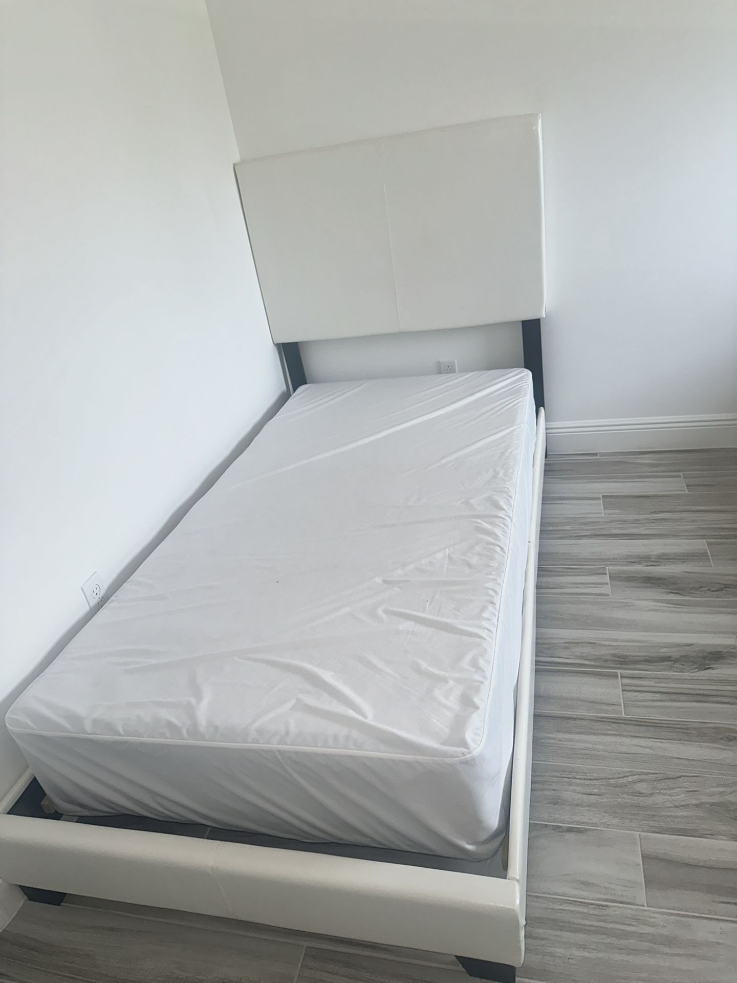 Twin Bed