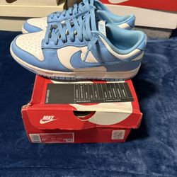 Dunk Low Unc