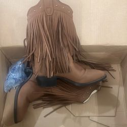 Girls Boots New 4.5 Great Christmas Gift