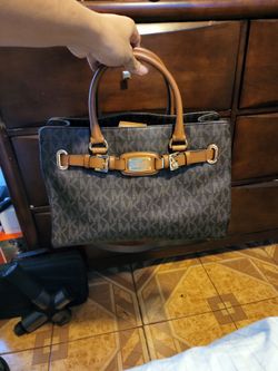 Michael Kors Hamilton Brown Hand Bag