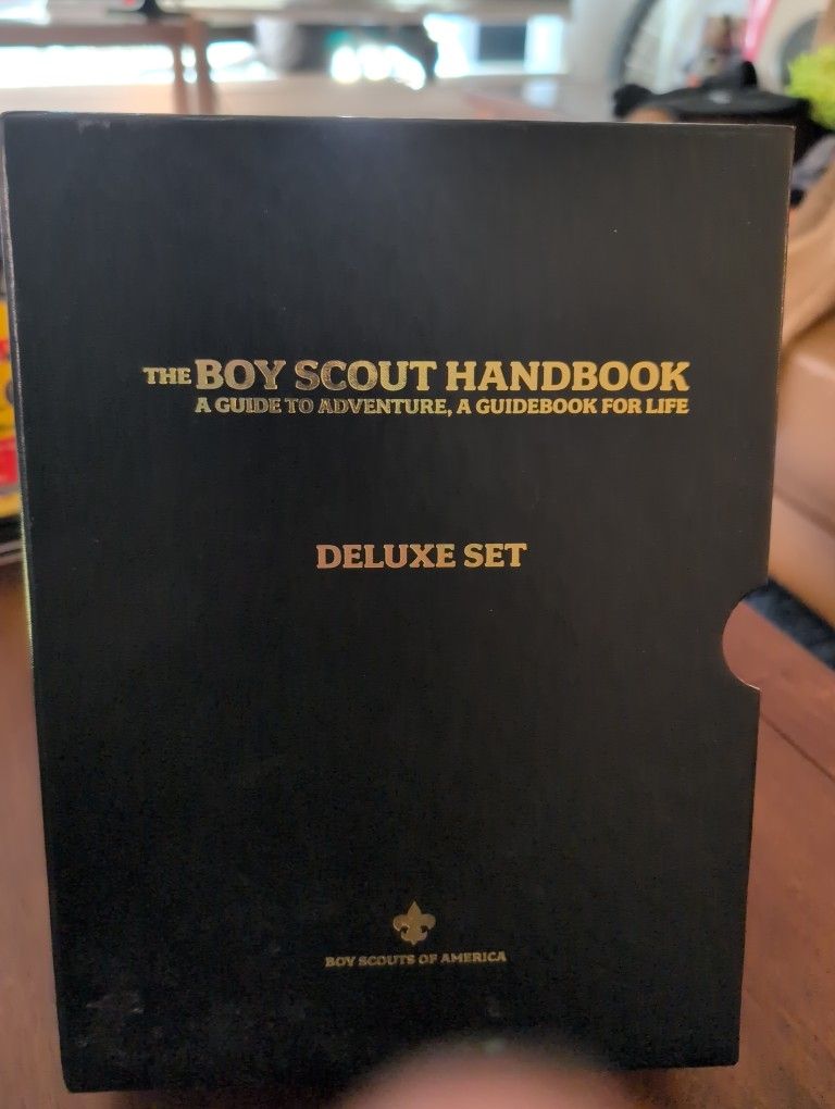 Boy Scout Handbook - Deluxe Set - 100th Anniversary Edition 