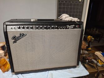 Fender Frontman 212R