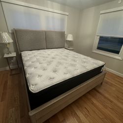 Lots of Beds! Must Go ASAP!