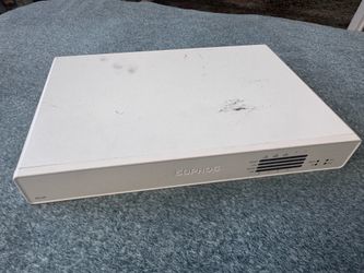 Sophos XG 135 REV 3 Network Security Appliance - No AC Adapter