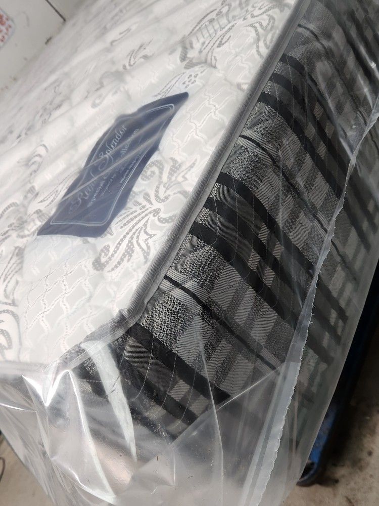 KING. QUEEN. FULL. TWIN. FREE DELIVER