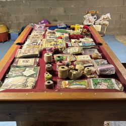 Arts & Crafts Supplies 