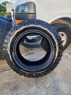 35x12.5xr20 tires
