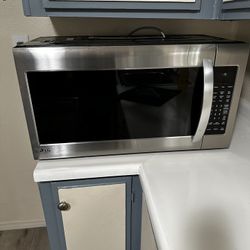 LG Microwave (semi-used)