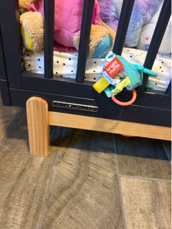 Delta brand crib