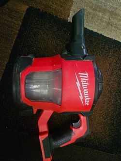 Milwaukee M18  Compact Vacuum