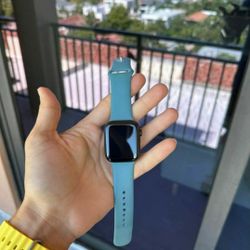 APPLE WATCH SERIES 6 40MM UNLOCKED NEW IN BOX $1 DOWN TODAY REST IN PAYMENTS.NO CREDIT CHECK 