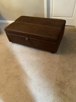 Ottoman On Wheels With Pull Out Twin Bed