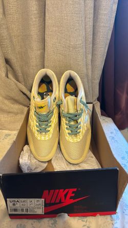 Nike Air Lemonades Mens Size 8.5