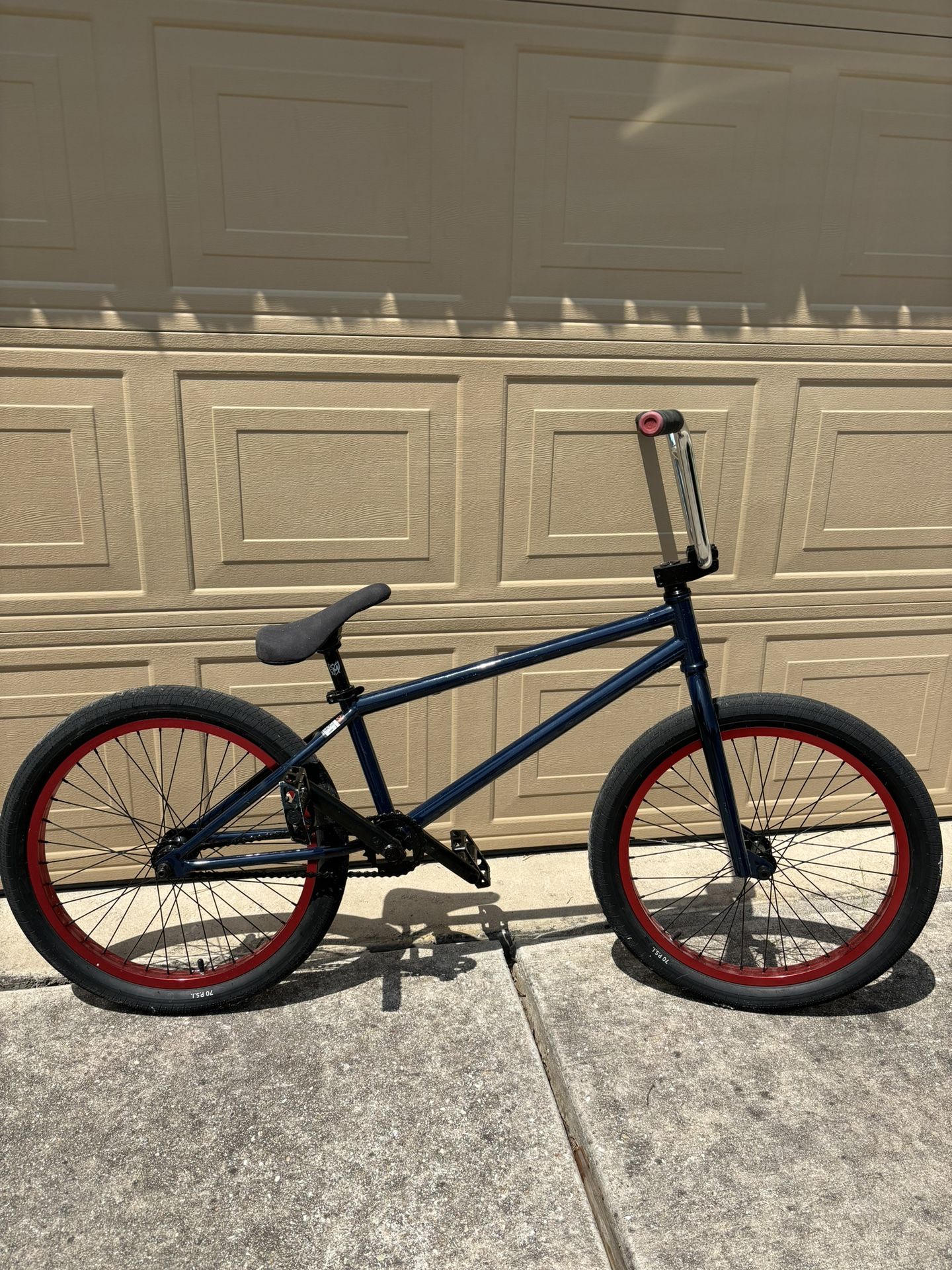 22in Fit Bike Co. BMX