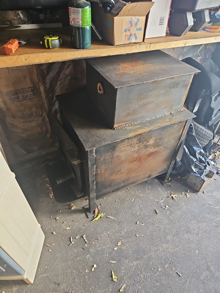 Wood Burning Stove. 