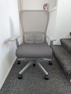 Haworth Zody Gray Mesh Ergonomic Office Chair