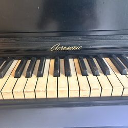 Acrosonic Classic BALDWIN Piano
