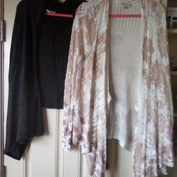 2 Hollister Cardigan Sweaters Xs