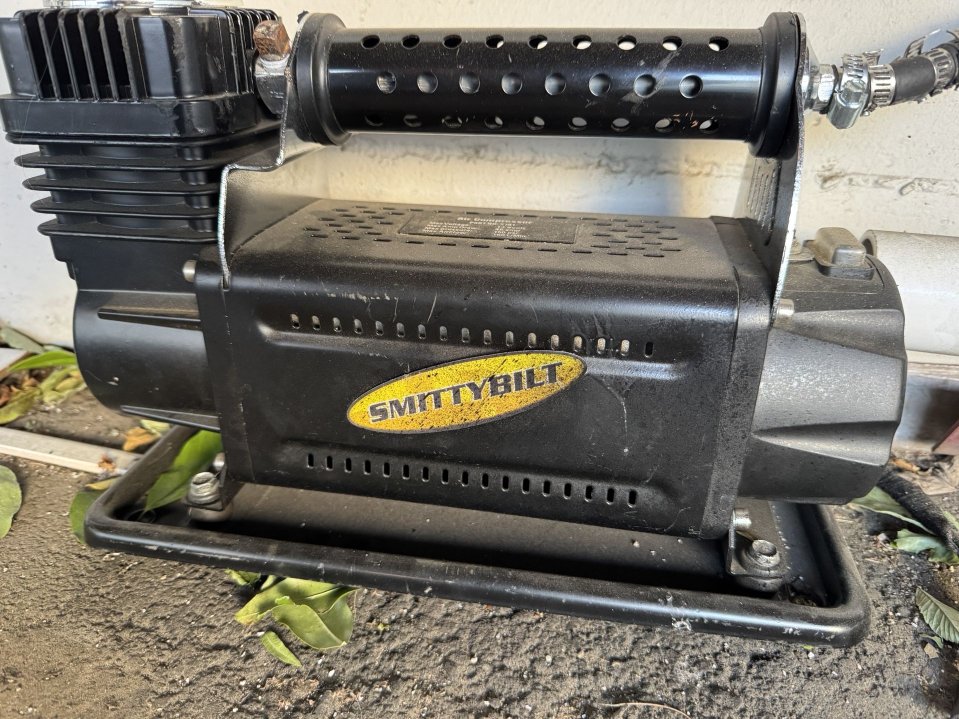 Heavy Duty 12v Air Compressor Smittybilt