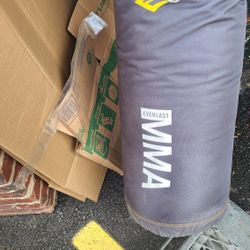 Everlast MMA Punching Bag 