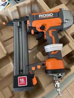RIDGID 18 GA  Finish Stapler