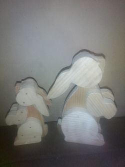 Hand Cut Out Wooden unfinished Mom And Baby Bunny's For Outdoor 