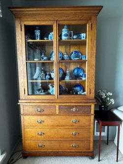 2 piece hutch