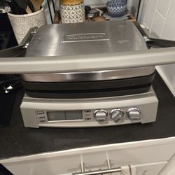 Cuisinart Griddler with 6 cooking option