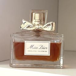 Miss Dior Absolutely Blooming