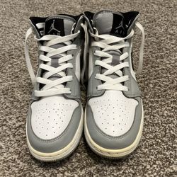 Jordan 1 smoke Greys