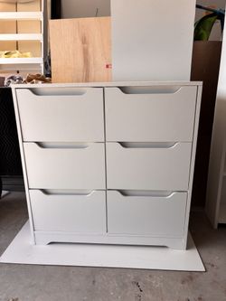 Six Drawers Dresser 